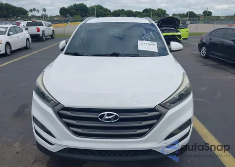 2016 Hyundai Tucson Se из США, поврежденный, VIN KM8J33A44GU139741